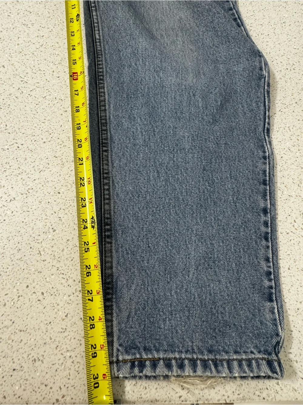 Levis 560 Loose Fit Tapered Leg Jeans Men 36x30 Blue Vintage 90s Work Whiskered